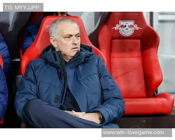 实况足球8中如何高效买入球员提升球队实力的攻略与技巧分享